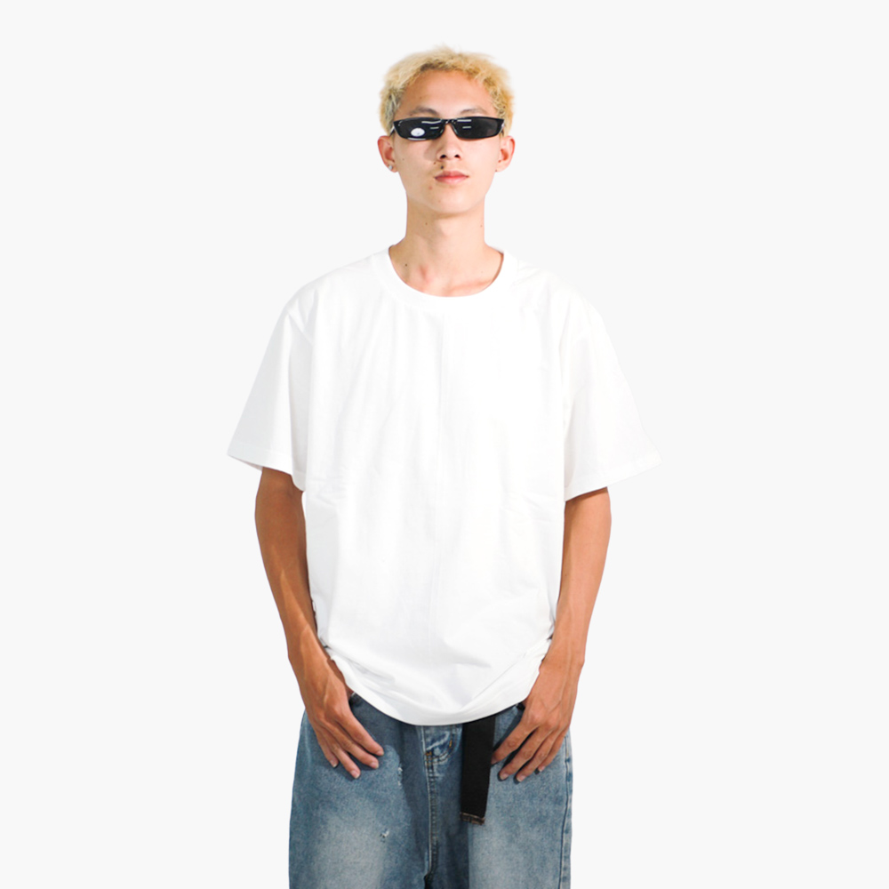สกรีนเสื้อ ลำปาง รูปคนใส่เสื้อจริง รุ่น COMB30