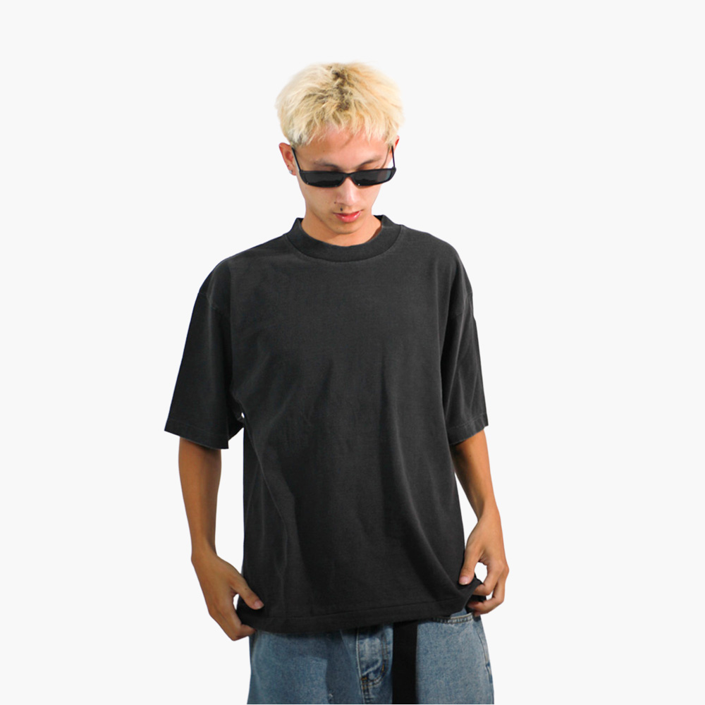 รับสกรีนเสื้อ สระบุรี รูปคนใส่เสื้อจริง รุ่น SAVAGE BOXY