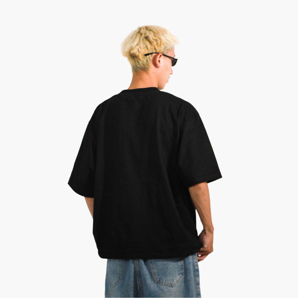 รับสกรีนเสื้อ กาฬสินธุ์ รูปคนใส่เสื้อจริง รุ่น SAVAGE BOXY