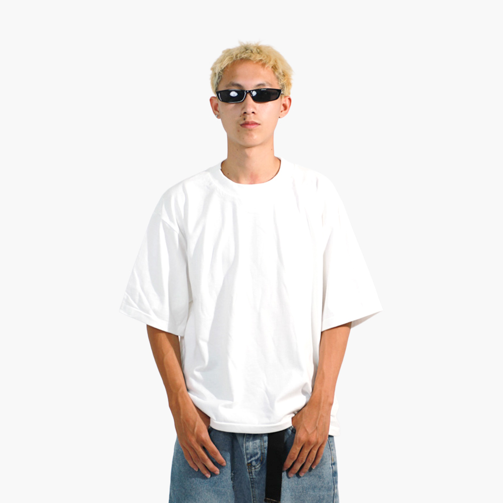 รูปคนใส่เสื้อจริง SAVAGE BOXY ภาพที่ 182