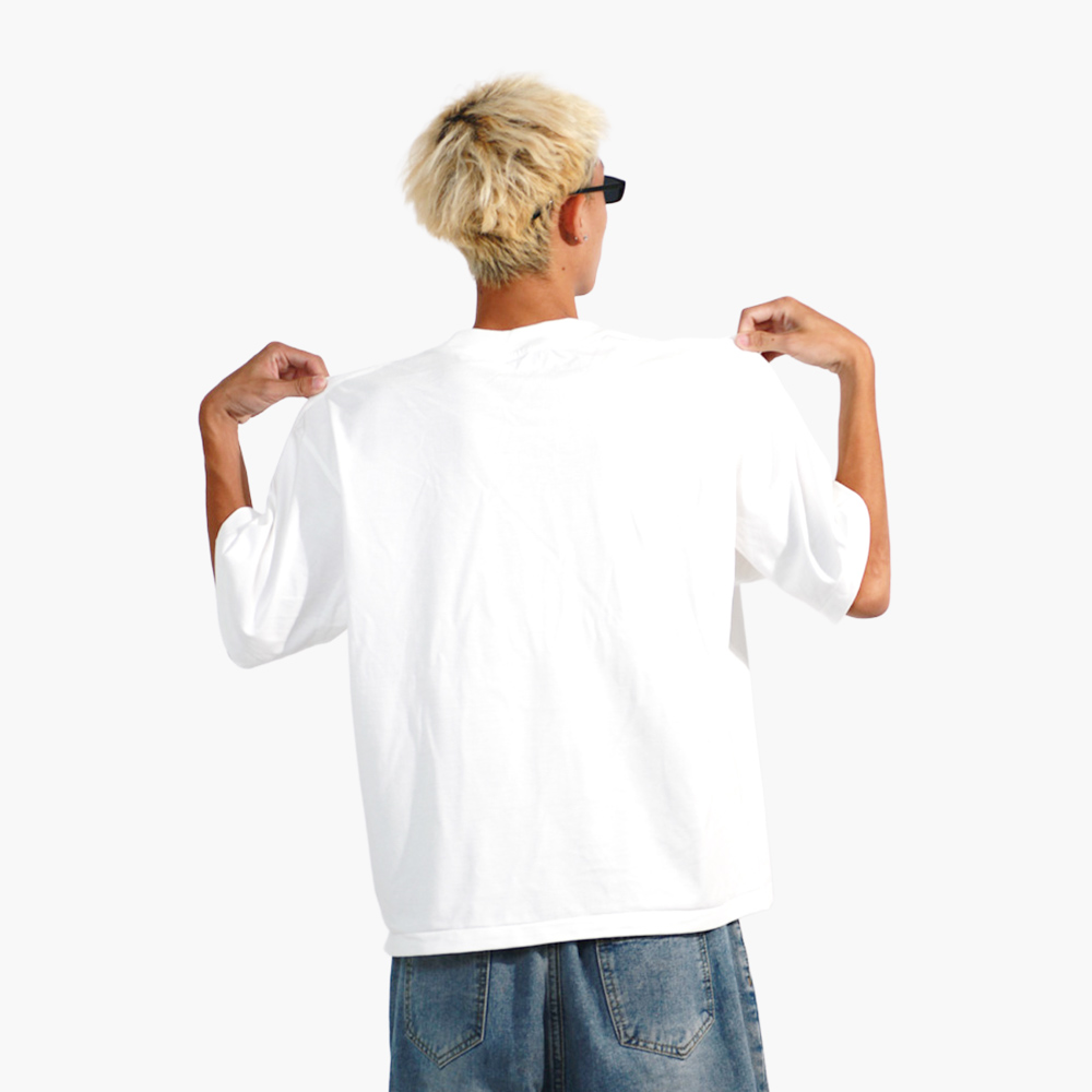 รับสกรีนเสื้อ ลำพูน รูปคนใส่เสื้อจริง รุ่น SAVAGE BOXY