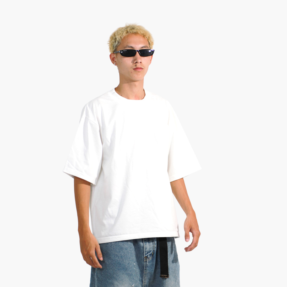 รูปคนใส่เสื้อจริง SAVAGE BOXY ภาพที่ 208