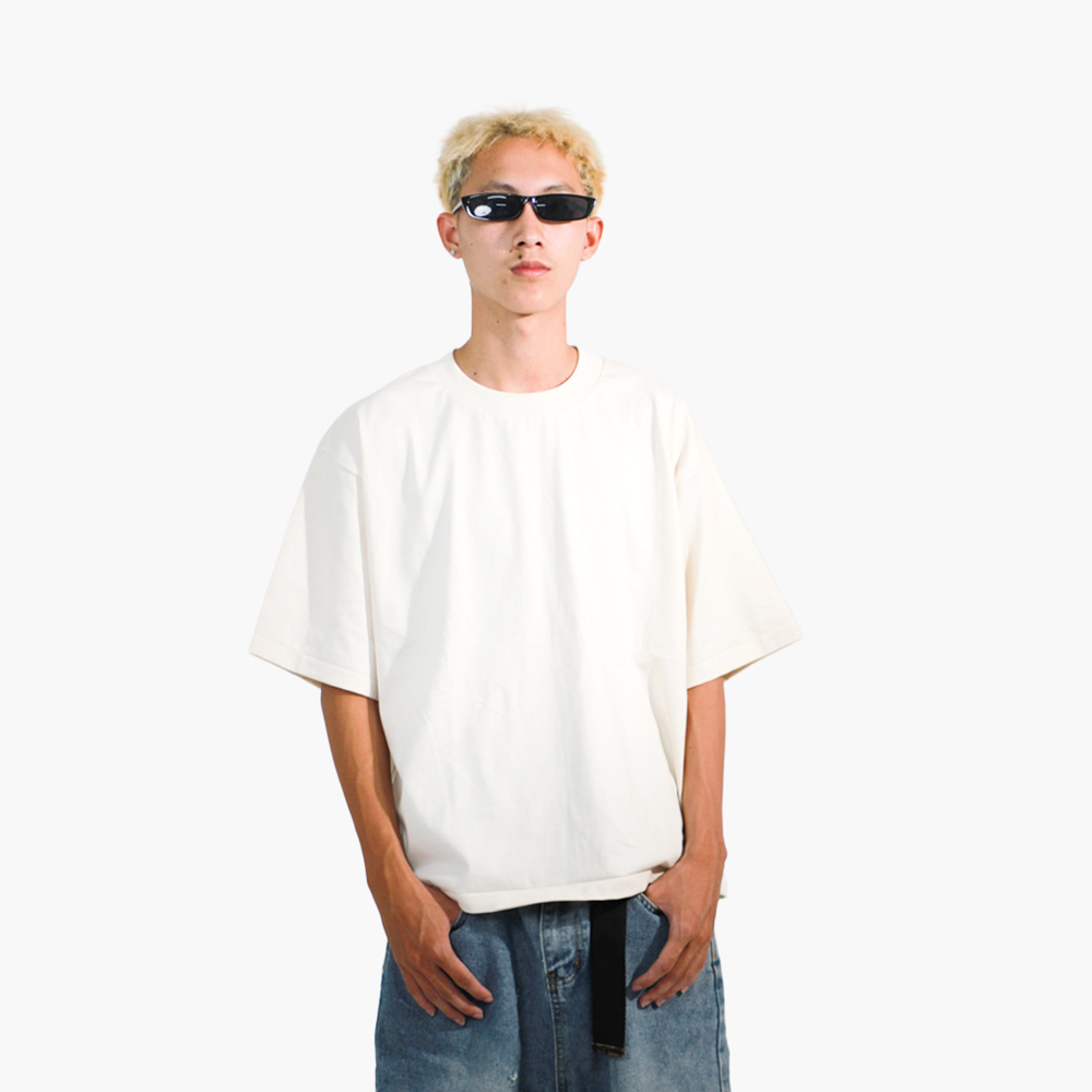 รูปคนใส่เสื้อจริง SAVAGE BOXY ภาพที่ 30