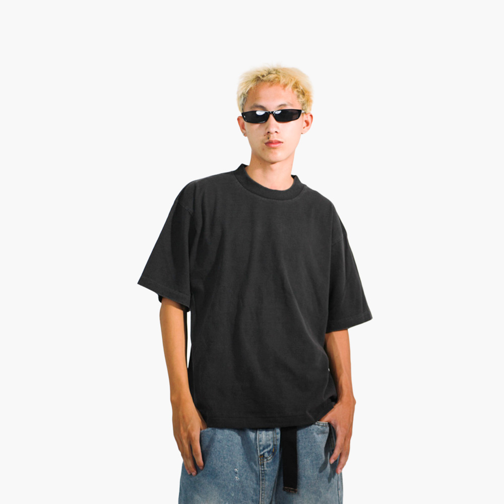 รับผลิตเสื้อยืด เลย รูปคนใส่เสื้อจริง รุ่น SAVAGE BOXY