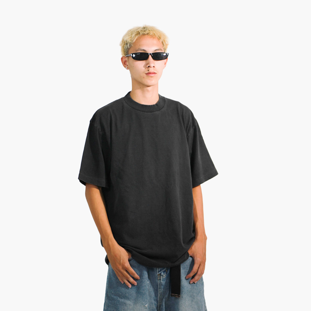 รับสกรีนเสื้อ ชัยภูมิ รูปคนใส่เสื้อจริง รุ่น SAVAGE OVERSIZE