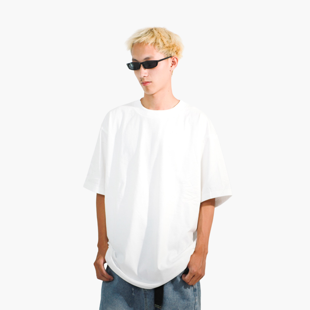 รูปคนใส่เสื้อจริง SAVAGE OVERSIZE ภาพที่ 152