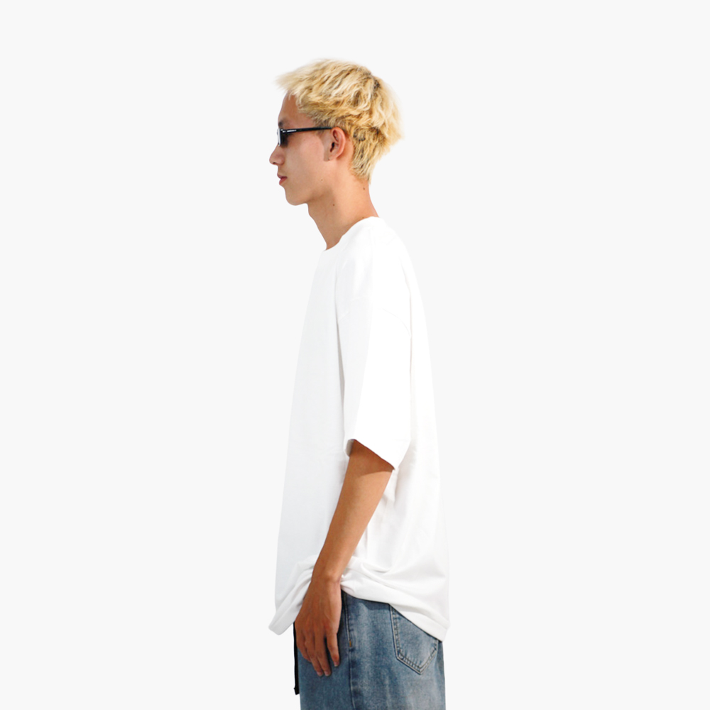 รูปคนใส่เสื้อจริง SAVAGE OVERSIZE ภาพที่ 198