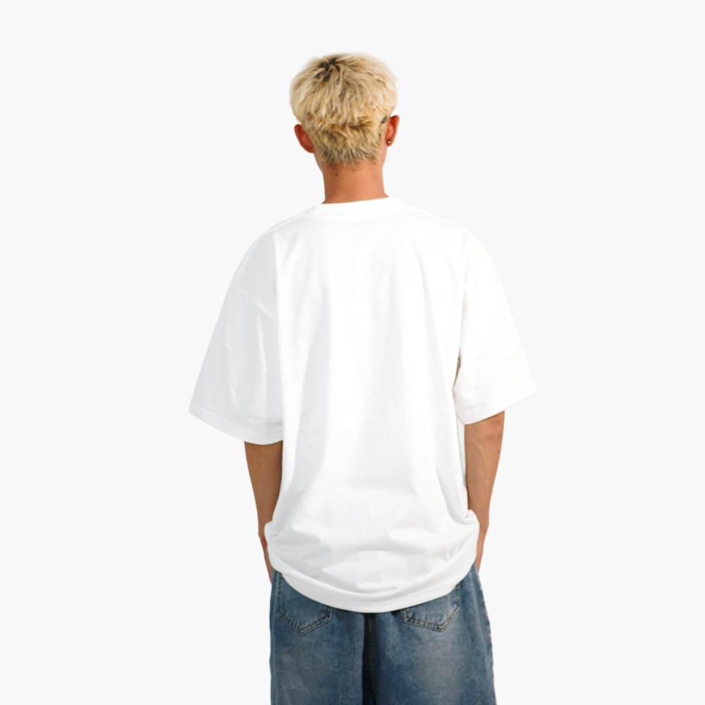 ร้านสกรีนเสื้อ ภาคเหนือ รูปคนใส่เสื้อจริง รุ่น SAVAGE OVERSIZE