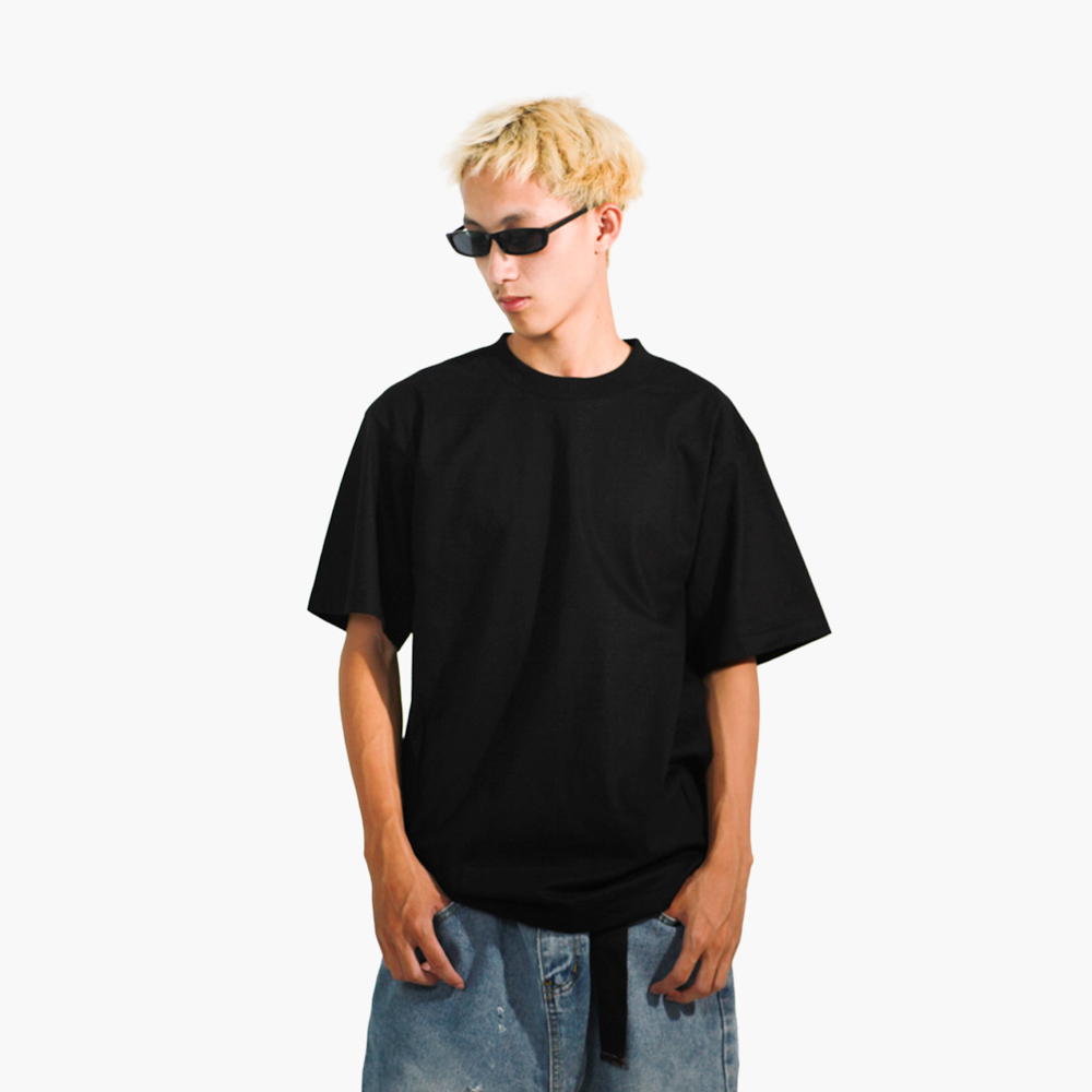 ร้านสกรีนเสื้อ น่าน รูปคนใส่เสื้อจริง รุ่น SAVAGE OVERSIZE