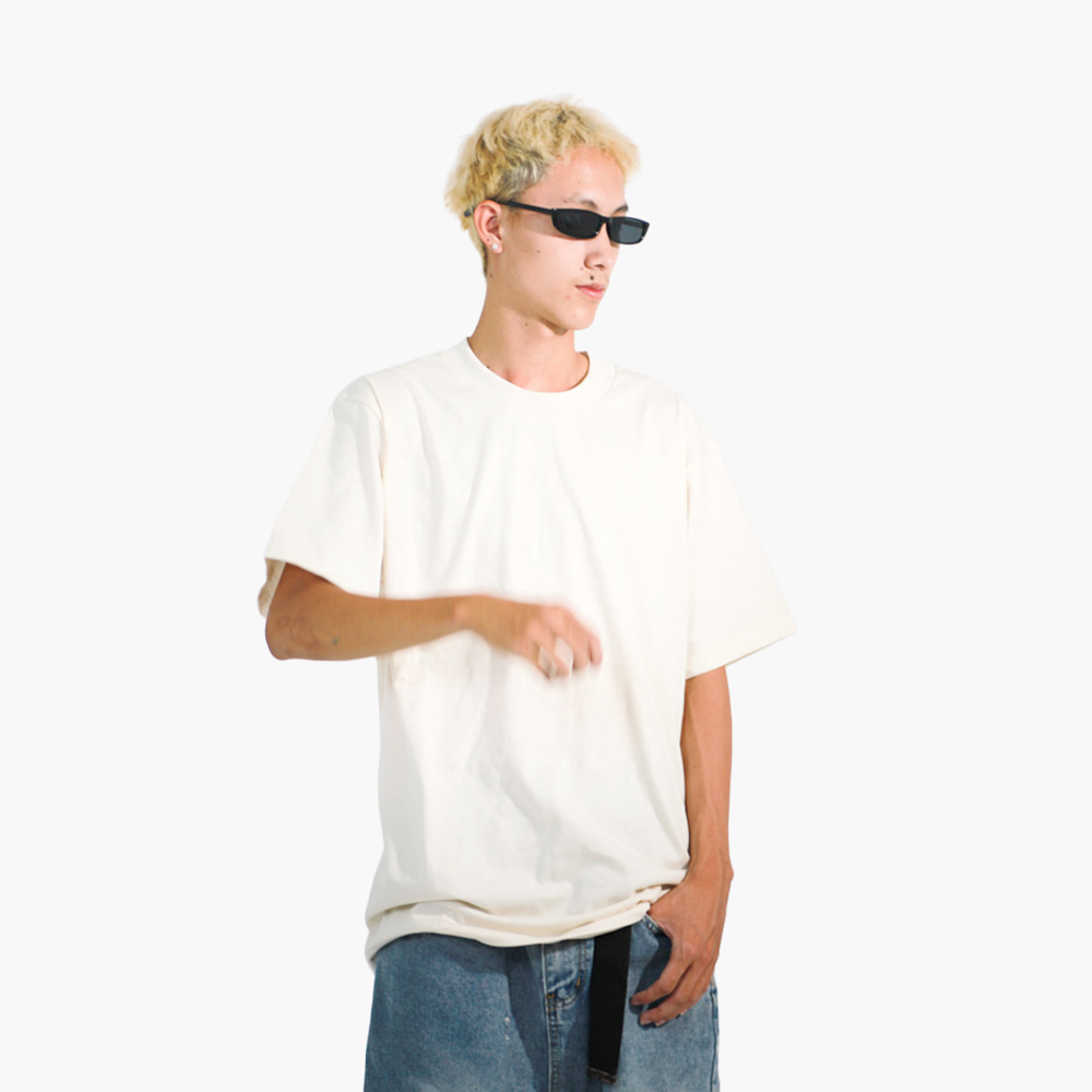 รับสกรีนเสื้อ พิษณุโลก รูปคนใส่เสื้อจริง รุ่น SAVAGE OVERSIZE