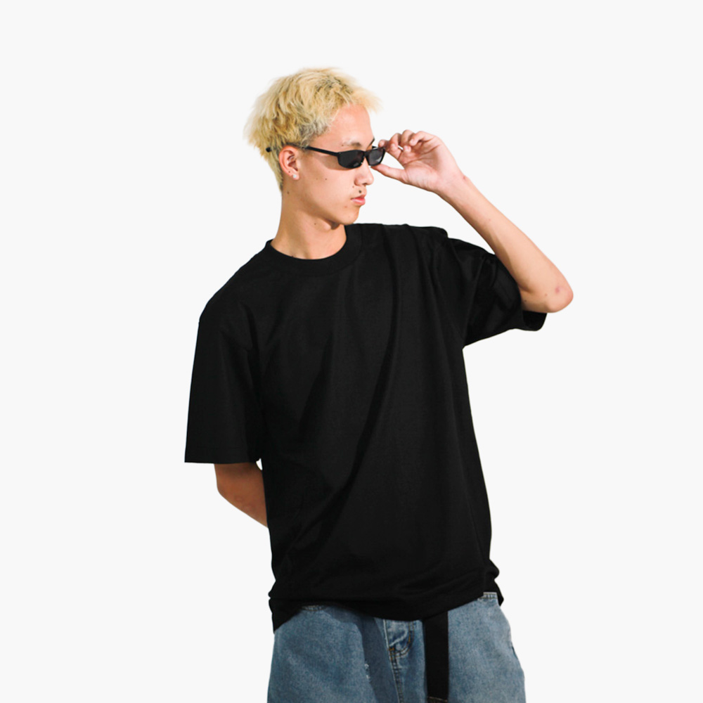 รูปคนใส่เสื้อจริง SAVAGE OVERSIZE ภาพที่ 240
