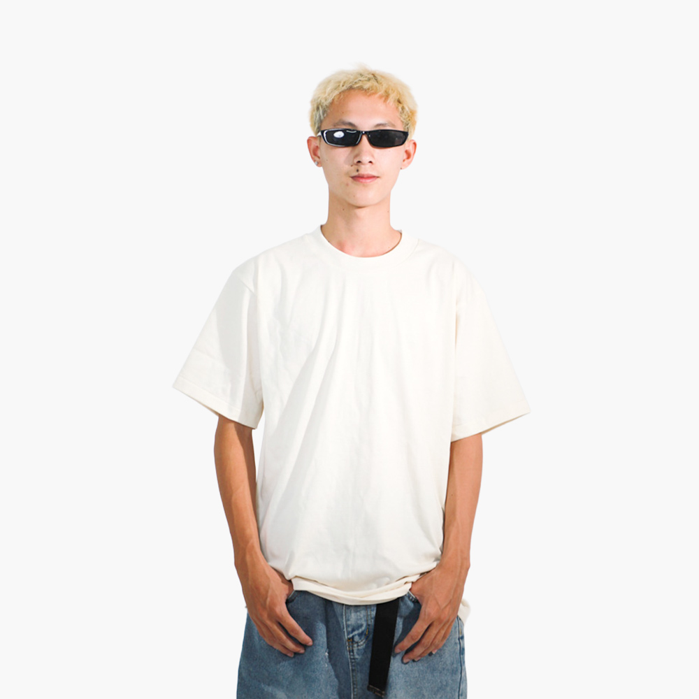 รับสกรีนเสื้อ แพร่ รูปคนใส่เสื้อจริง รุ่น SAVAGE OVERSIZE