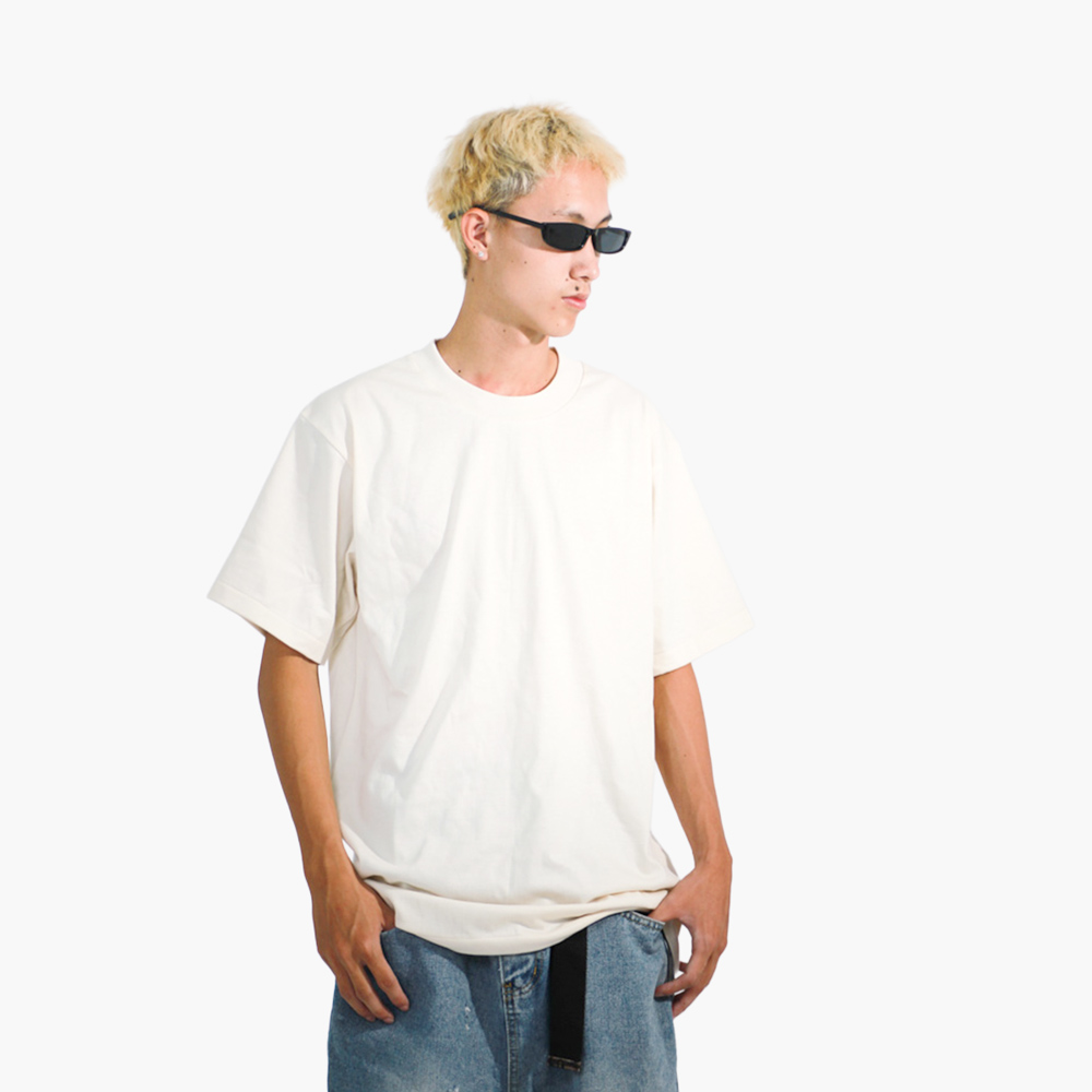 สกรีนเสื้อด่วน เชียงใหม่ รูปคนใส่เสื้อจริง รุ่น SAVAGE OVERSIZE