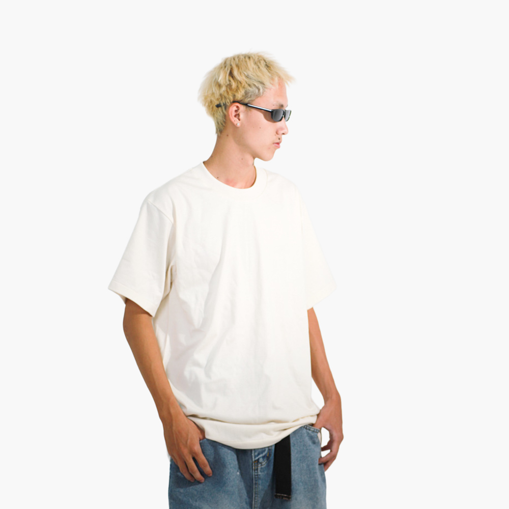 ร้านสกรีนเสื้อ เชียงใหม่ รูปคนใส่เสื้อจริง รุ่น SAVAGE OVERSIZE