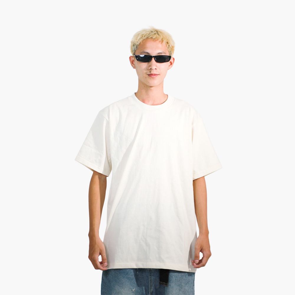 สกรีนเสื้อ แม่ฮ่องสอน รูปคนใส่เสื้อจริง รุ่น SAVAGE OVERSIZE